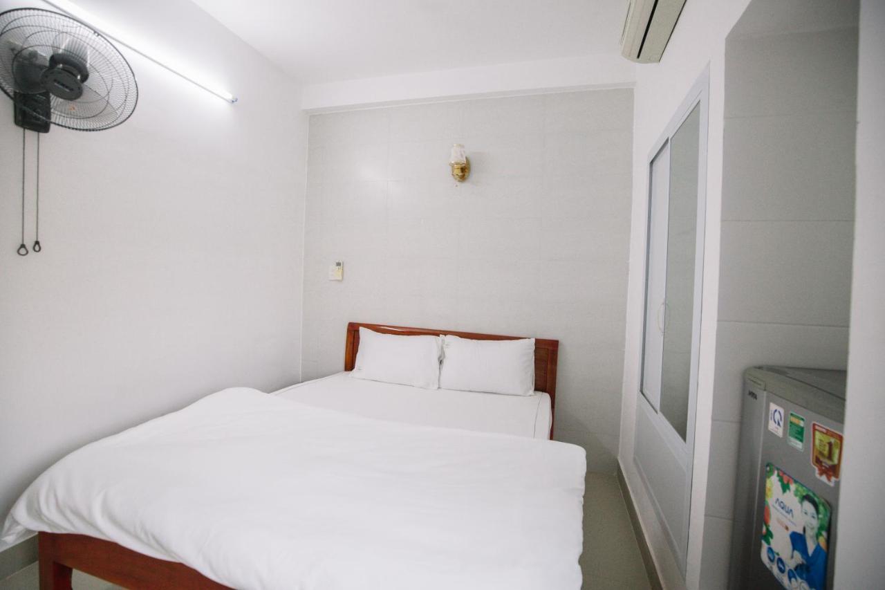 Lum Dong Tien Hotel Hue Bagian luar foto