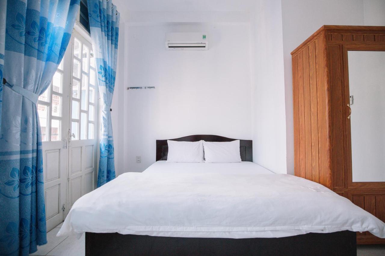 Lum Dong Tien Hotel Hue Bagian luar foto