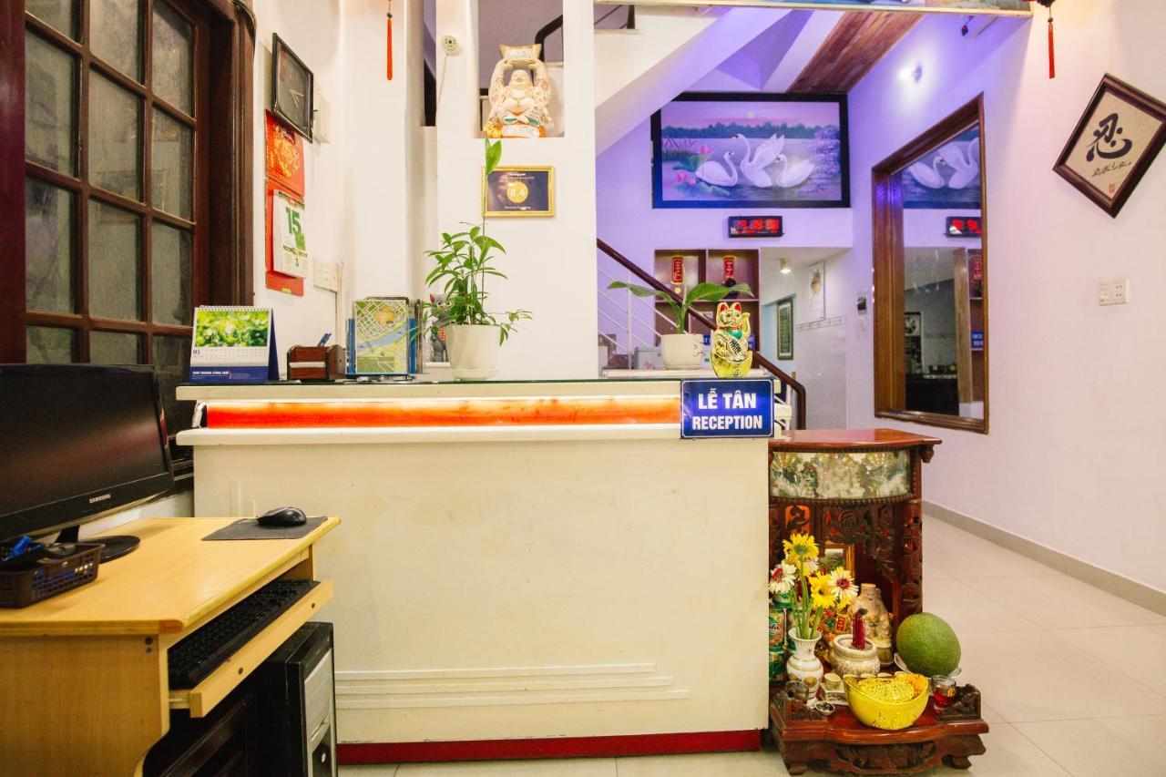 Lum Dong Tien Hotel Hue Bagian luar foto