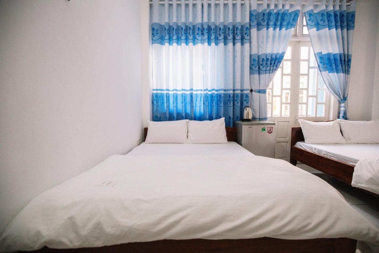 Lum Dong Tien Hotel Hue Bagian luar foto