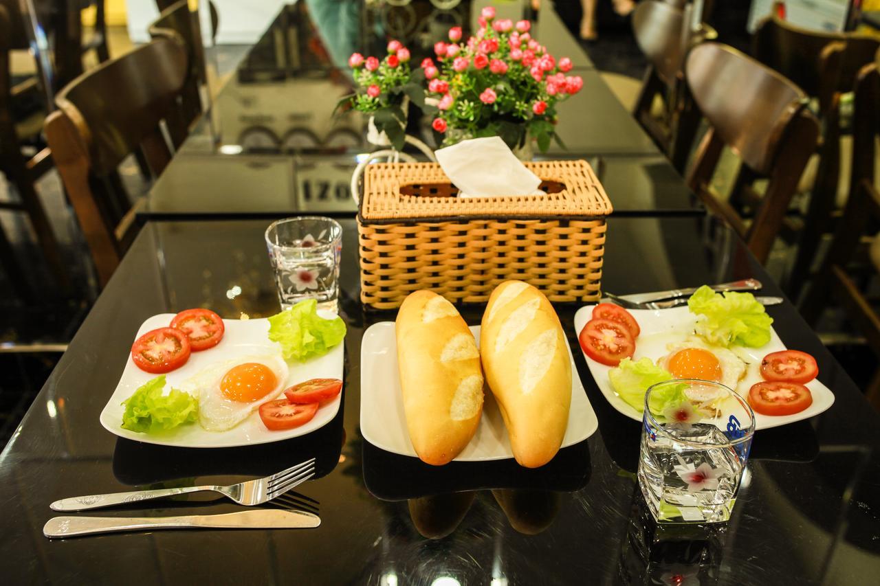 Lum Dong Tien Hotel Hue Bagian luar foto