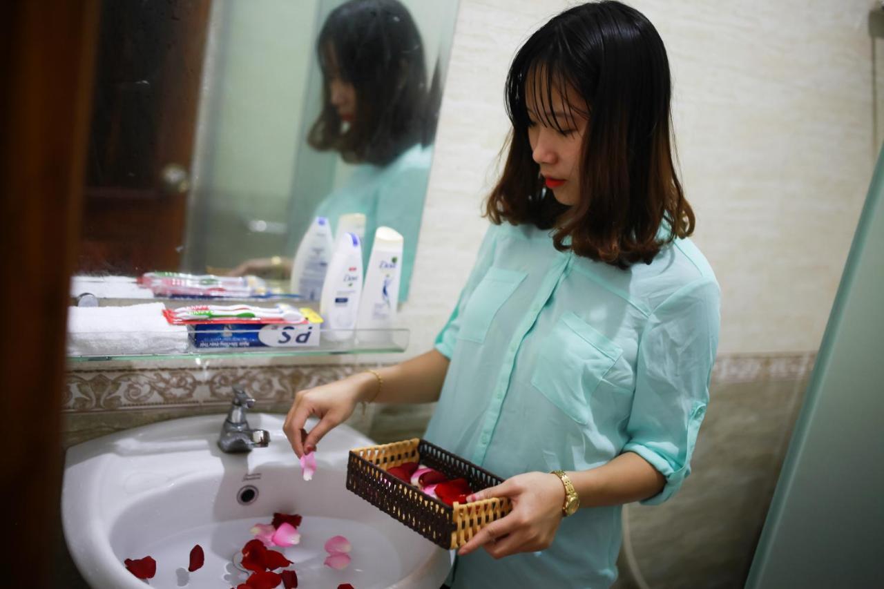 Lum Dong Tien Hotel Hue Bagian luar foto